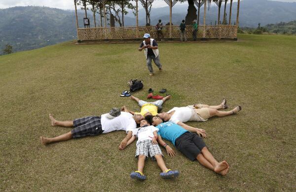 En el Alto de Lavapatas hay 11 tumbas pequeñas y por eso algunos creen que fue un cementerio infantil. Allí termina el recorrido por la sed principal del parque, donde los guías aprovechan para realizar actividades lúdicas con los visitantes.  