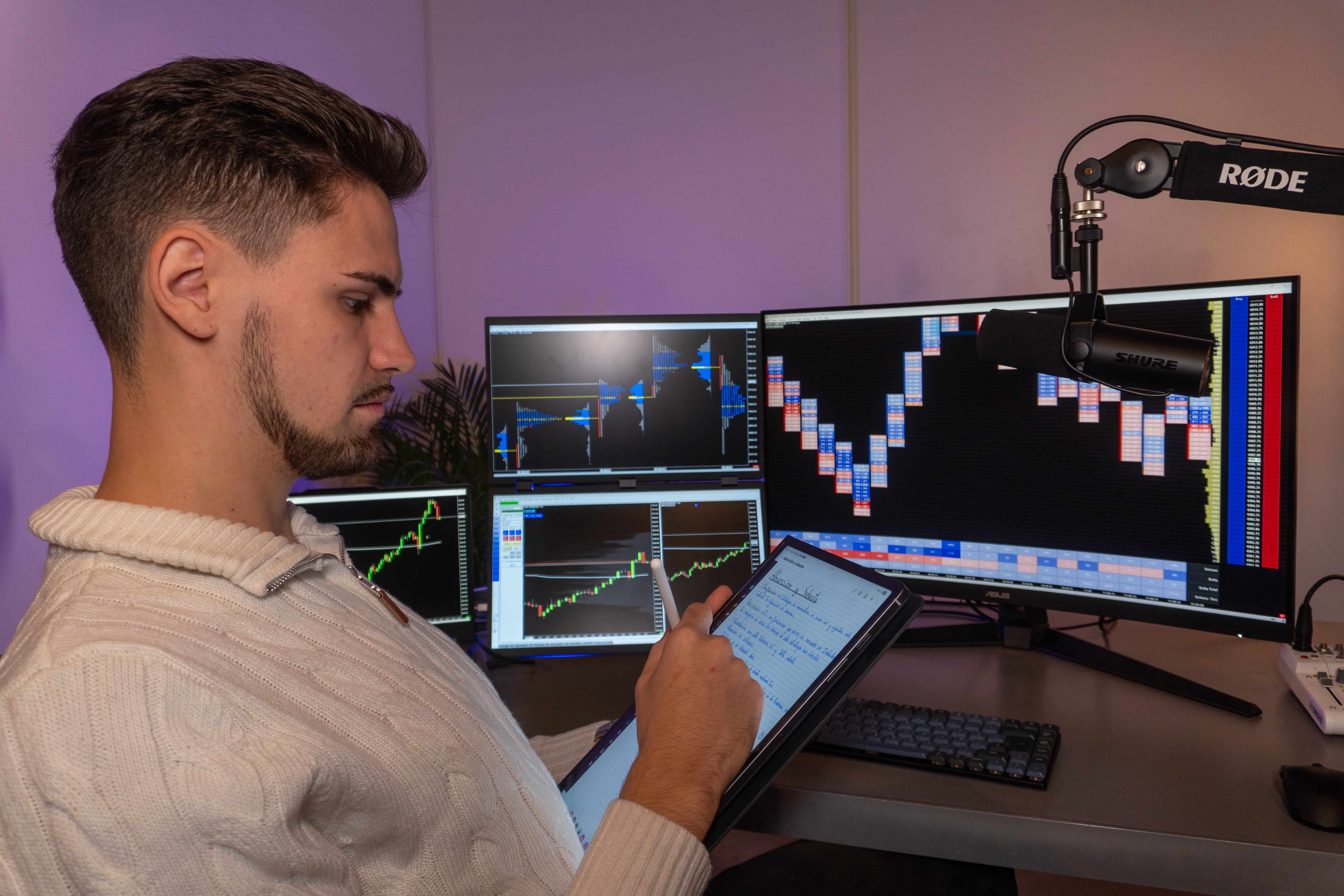 Héctor Muerza habla de educación financiera en tiempos de redes sociales.