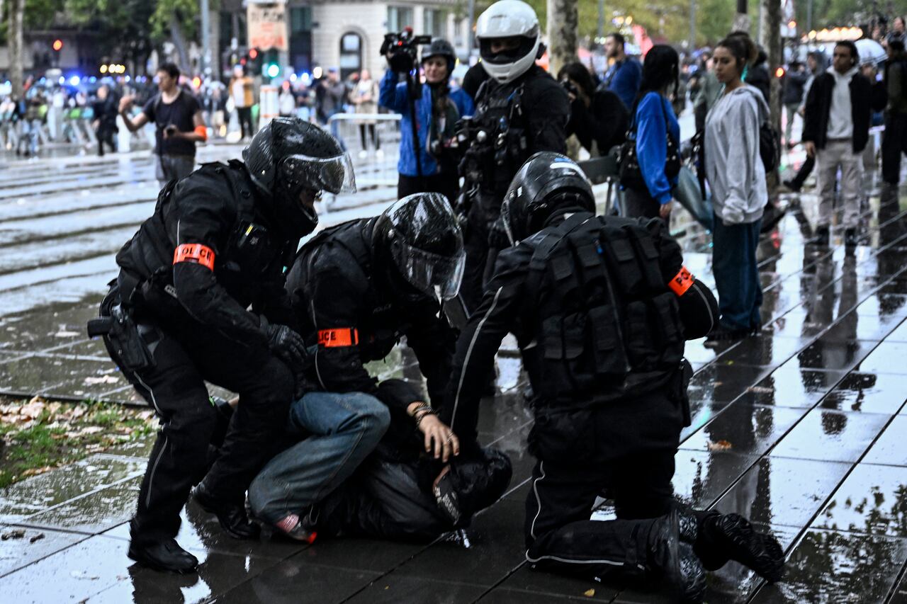 Manifestaciones en Francia tienen en vilo a las autoridades.