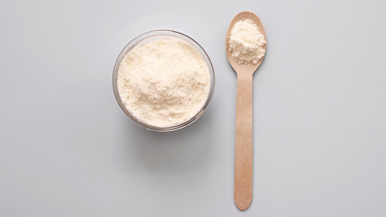 Los suplementos de colágeno prometen disminuir las arrugas, hacer crecer las uñas y el cabello, mantener la digestión en su punto, ayudar en el control del peso y disminuir el dolor en las articulaciones.