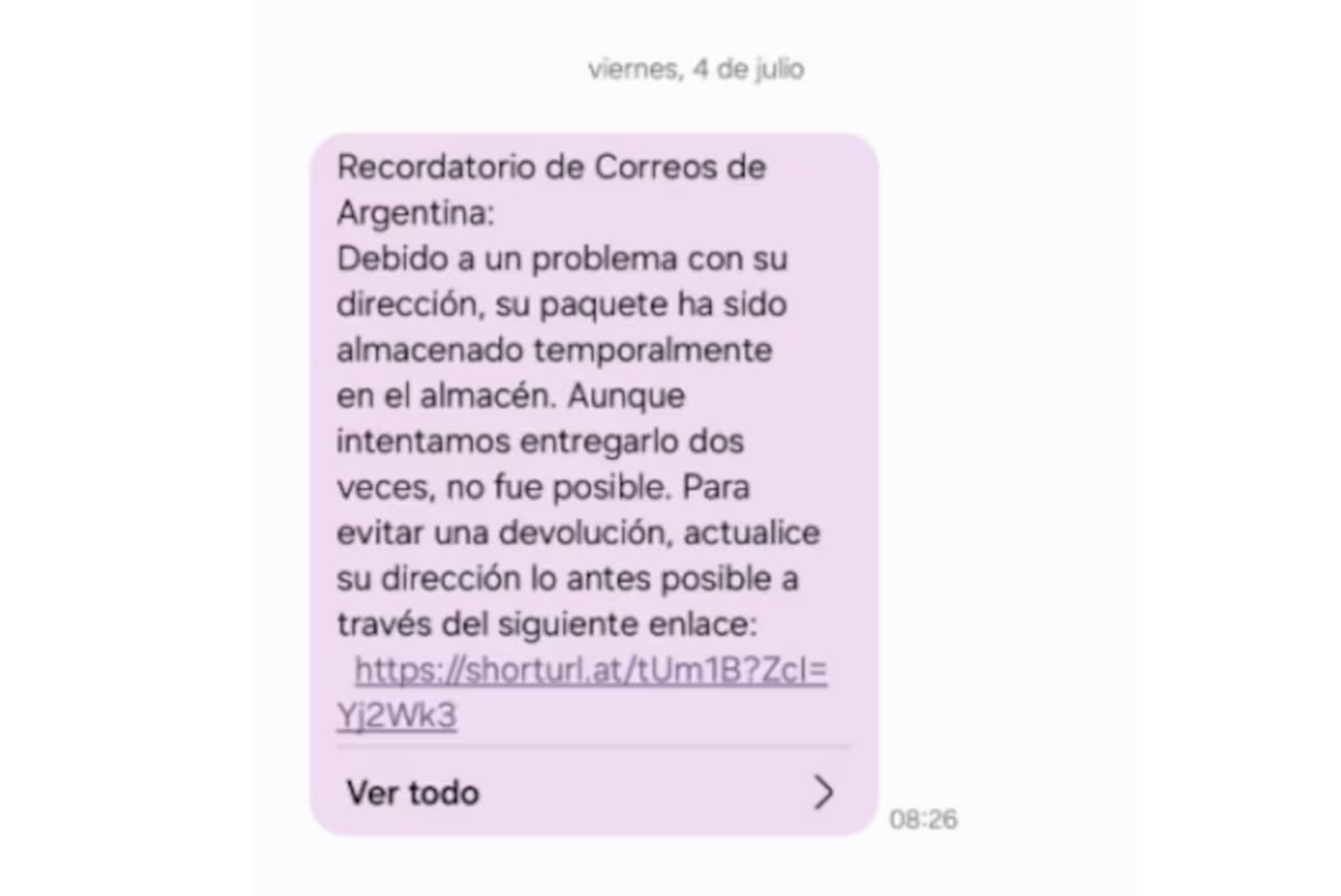 El esquema de estafa descrito por TN Tecno, basado en falsos avisos de envío, comenzó a detectarse en teléfonos colombianos.
