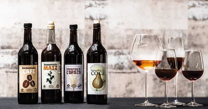 Maíz, corozo, hojas de coca, naidí y tamarindo, entre otros, son ingredientes utilizados a lo largo de Colombia para preparar bebidas fermentadas que dan cuenta de la cultura y la biodiversidad de las regiones. 