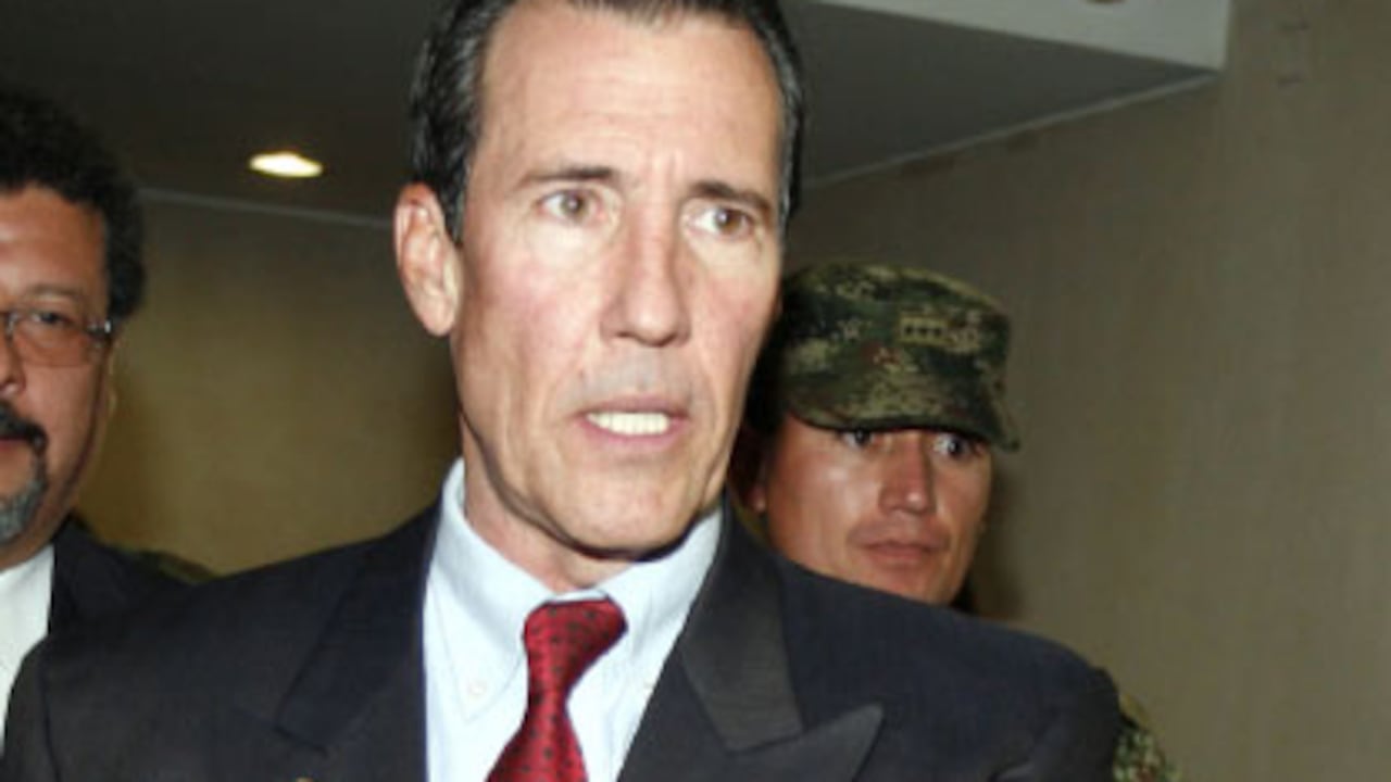 La semana pasada la Fiscalía le pidio a la Corte Suprema absolver al almirante (r)Gabriel Arango Bacci.