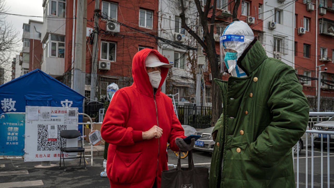 China comenzó a suavizar sus restricciones anticovid luego de que la población se manifestara para exigir más libertades.