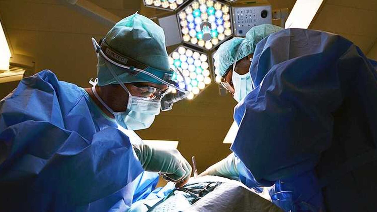 Se sancionará a los centros estéticos que utilicen imágenes de menores de edad para hacer publicidad.