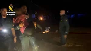 El papá del menor permanece desaparecido.