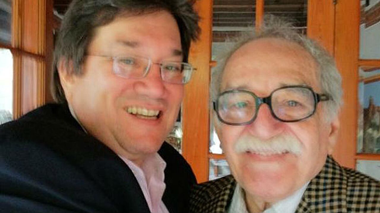 Jaime Abello, director de la Fundación Gabriel García Márquez para el Nuevo Periodismo Iberoamericano (izq.) y ‘Gabo’ (der.).