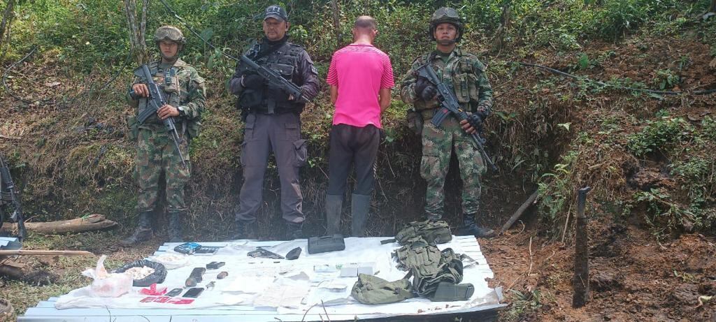 El Batallón Ayacucho de Manizales, destaca la captura de 15 personas que son señaladas de pertenecer a este grupo en las últimas semanas