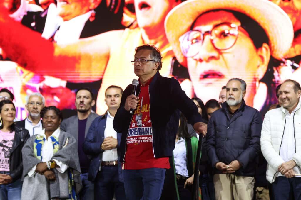 Presidente Gustavo Petro en la Plaza de Bolívar