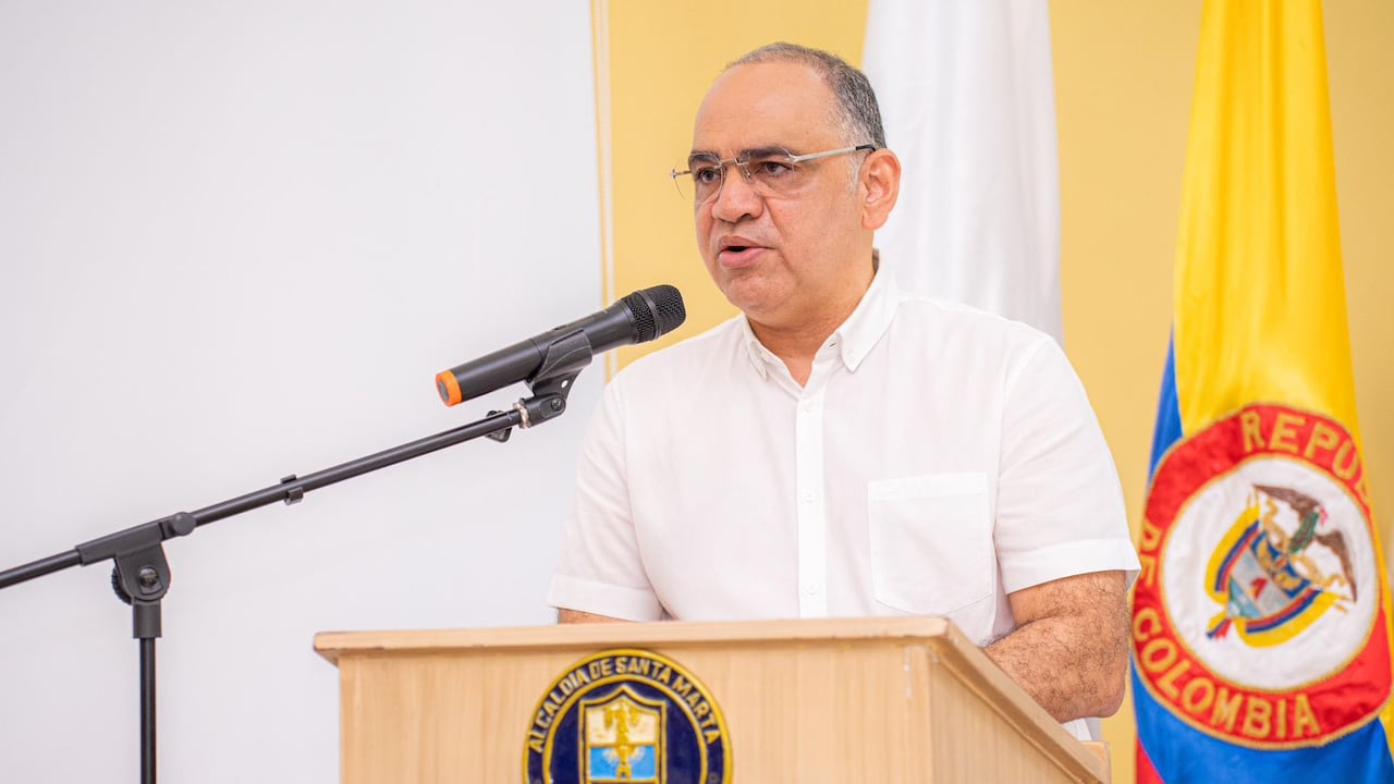 Carlos Pinedo Cuello, alcalde de Santa Marta.