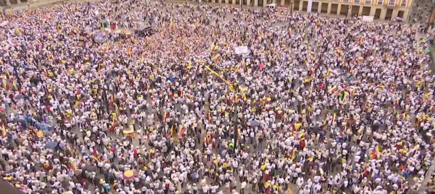 Marcha del silencio en la Plaza de Bolívar