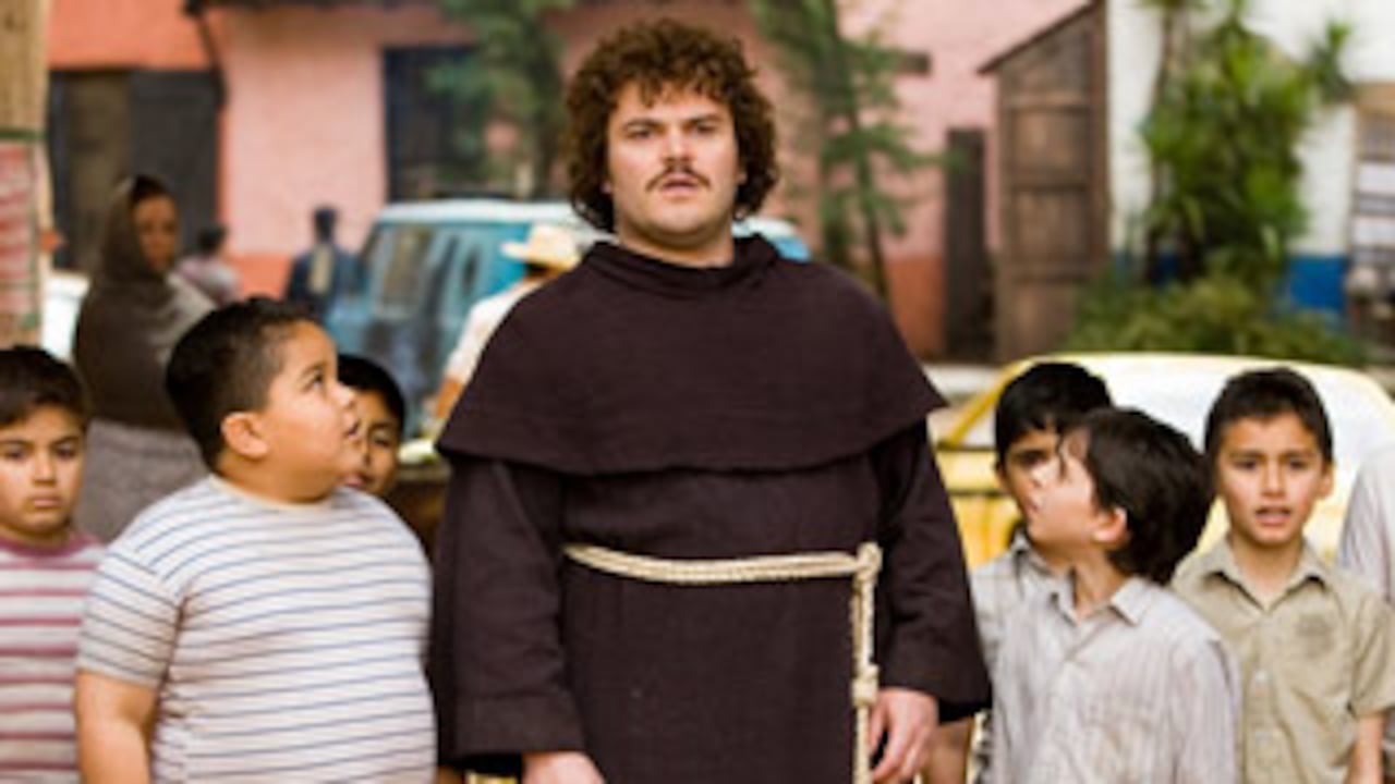 Ignacio (Jack Black), un monje tímido que trabaja de cocinero en un orfanato, sueña con trasformarse en una estrella de la lucha