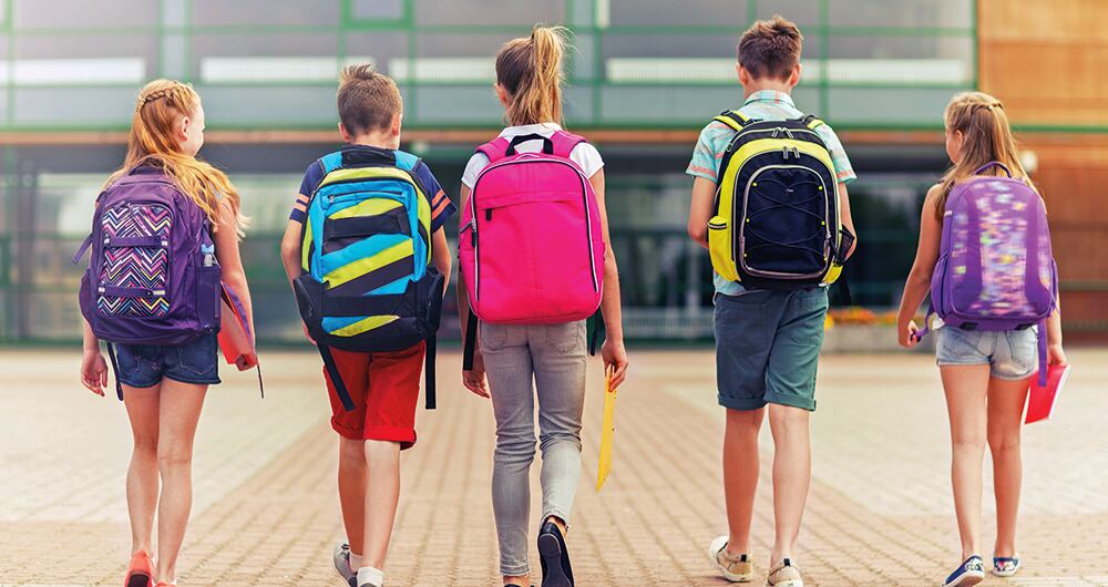 Algunos niños tienen el beneficio de acceder a los fondos de manera automática. 