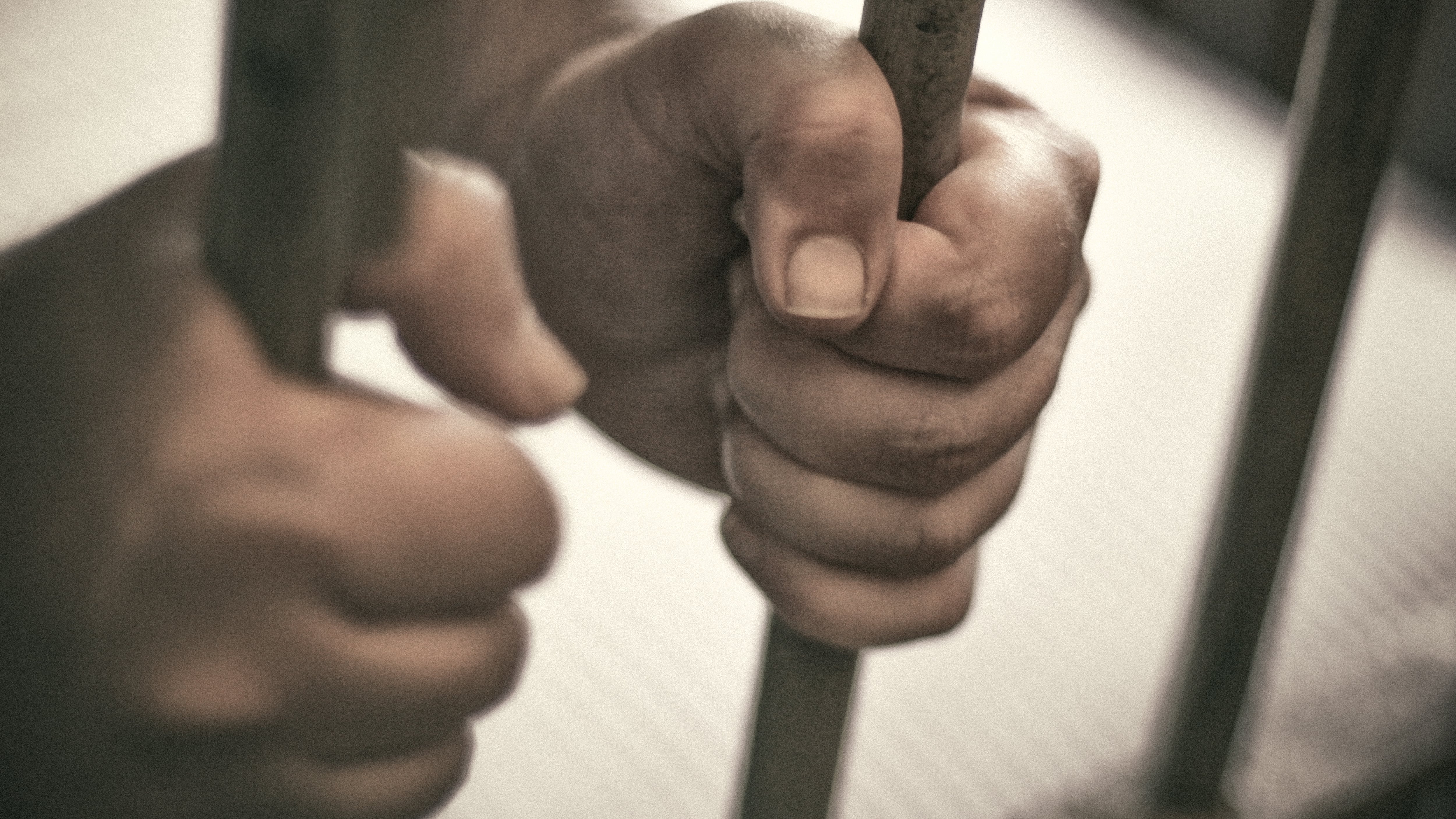 El hombre no aceptó el delito de violencia intrafamiliar que le imputó la Fiscalía.