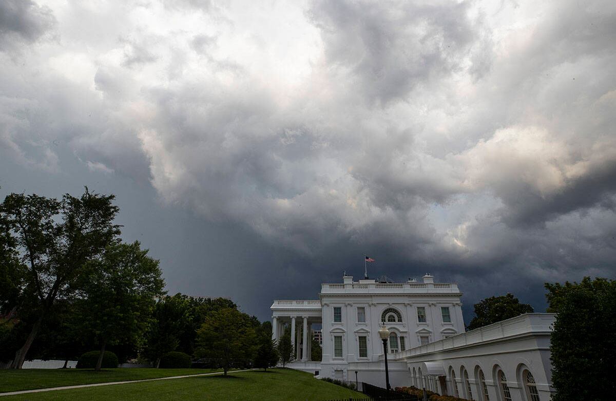 Imagen de un día nublado sobre la Casa Blanca, que fue tomada el 25 de junio. La sede de los presidentes de EE. UU. en Washington tiene 230 años de historia. Foto: Alex Brandon/ AP