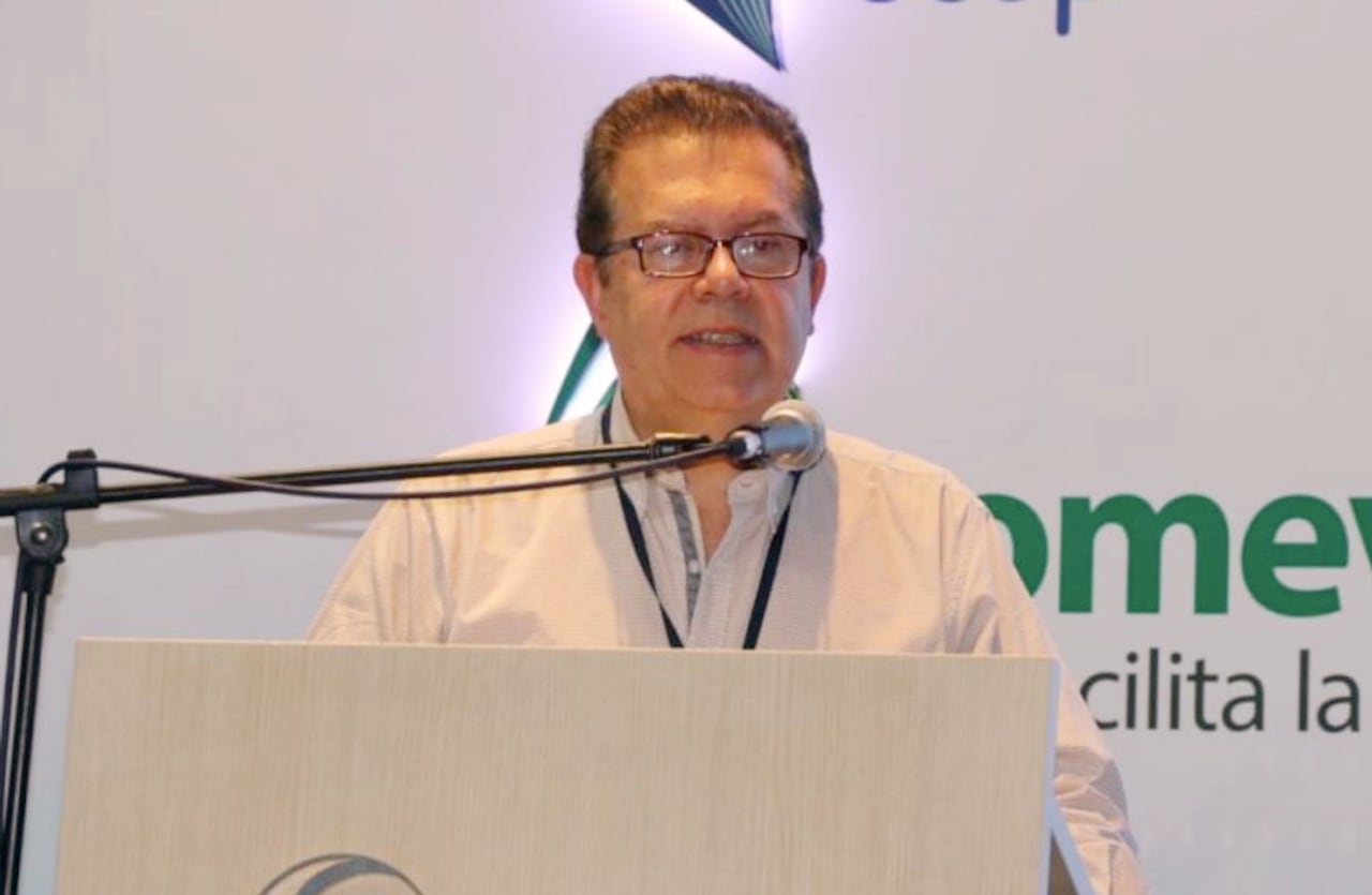 Ricardo Lozano, superintendente de economía solidaria.