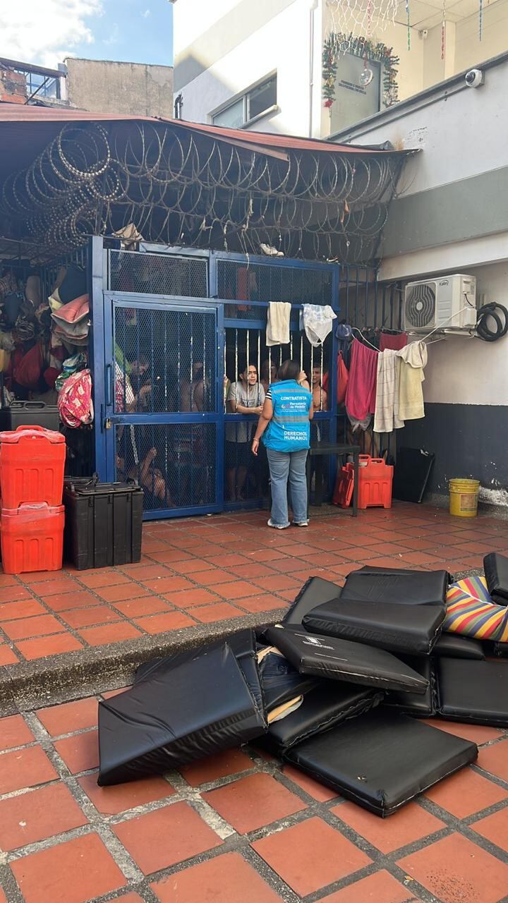 Hacinamiento en centros transitorios de Medellín