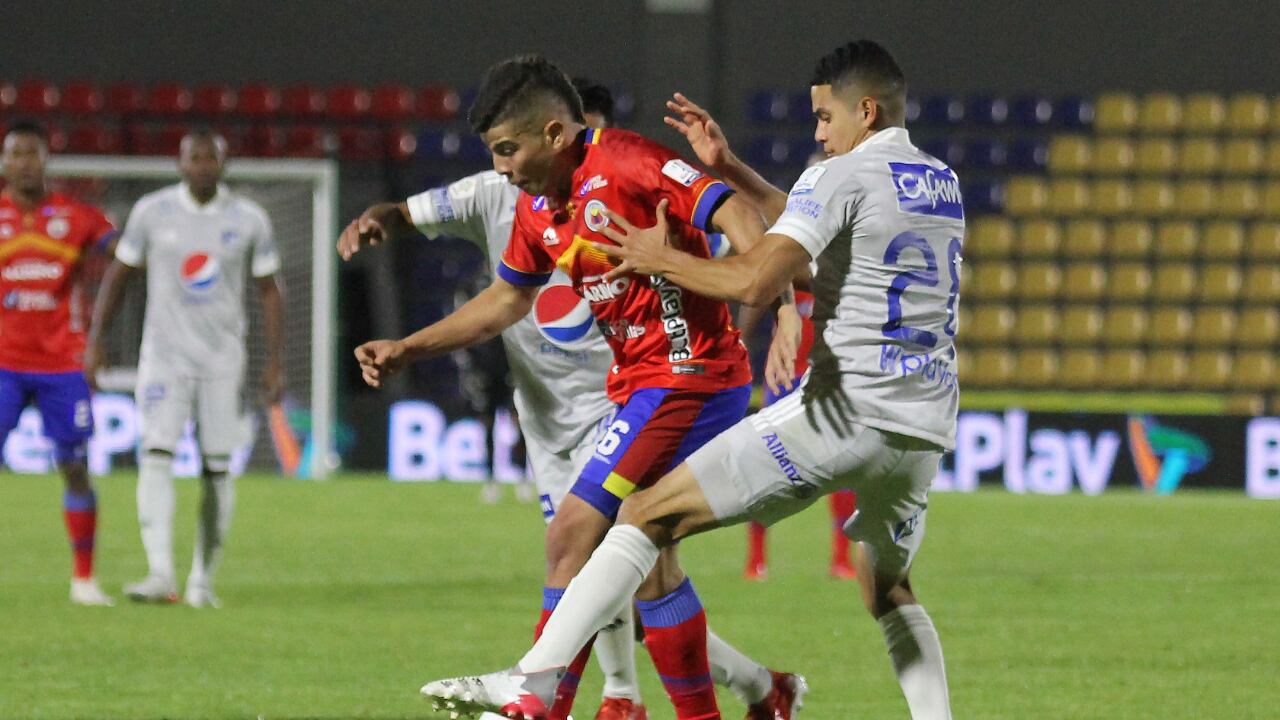 Los azules pegaron fuerte en su visita al Pasto.