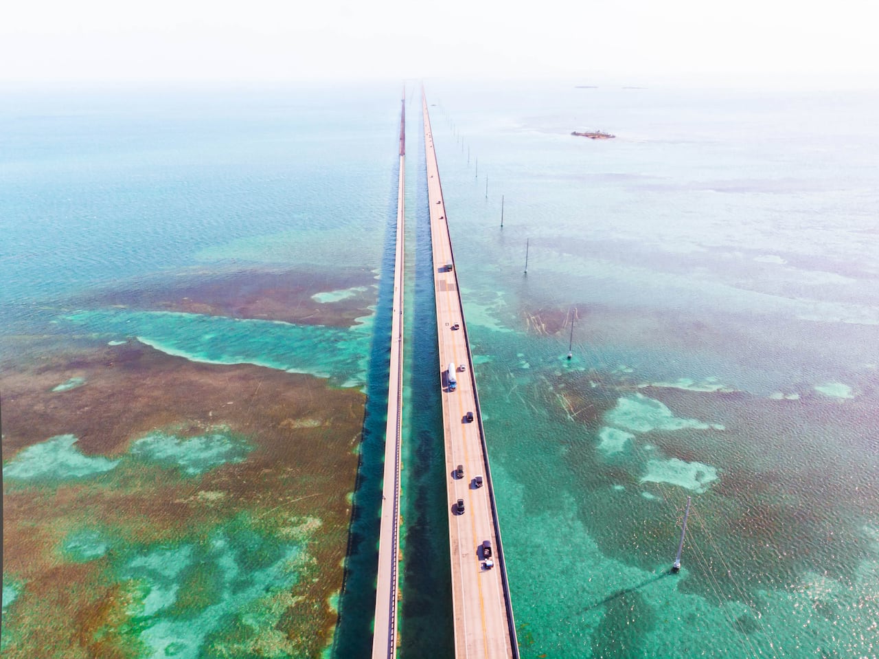 Según el National Park Service, este proyecto transformó de manera definitiva el acceso a los Cayos, facilitando el comercio, el transporte y el turismo en la región.
