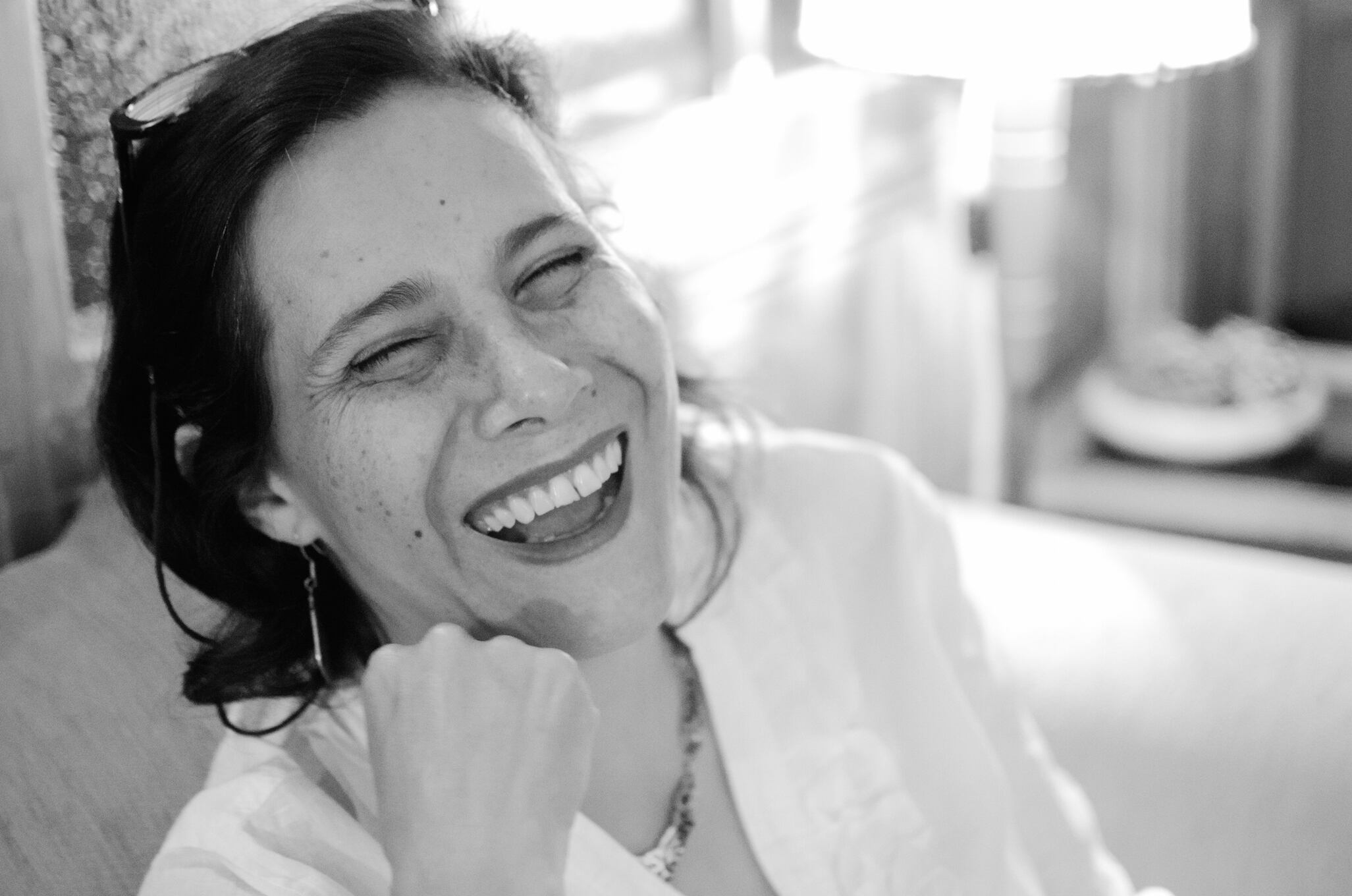 Carolina Vivas se toma años en completar sus trabajos, un hecho que no la amarga en absoluto.