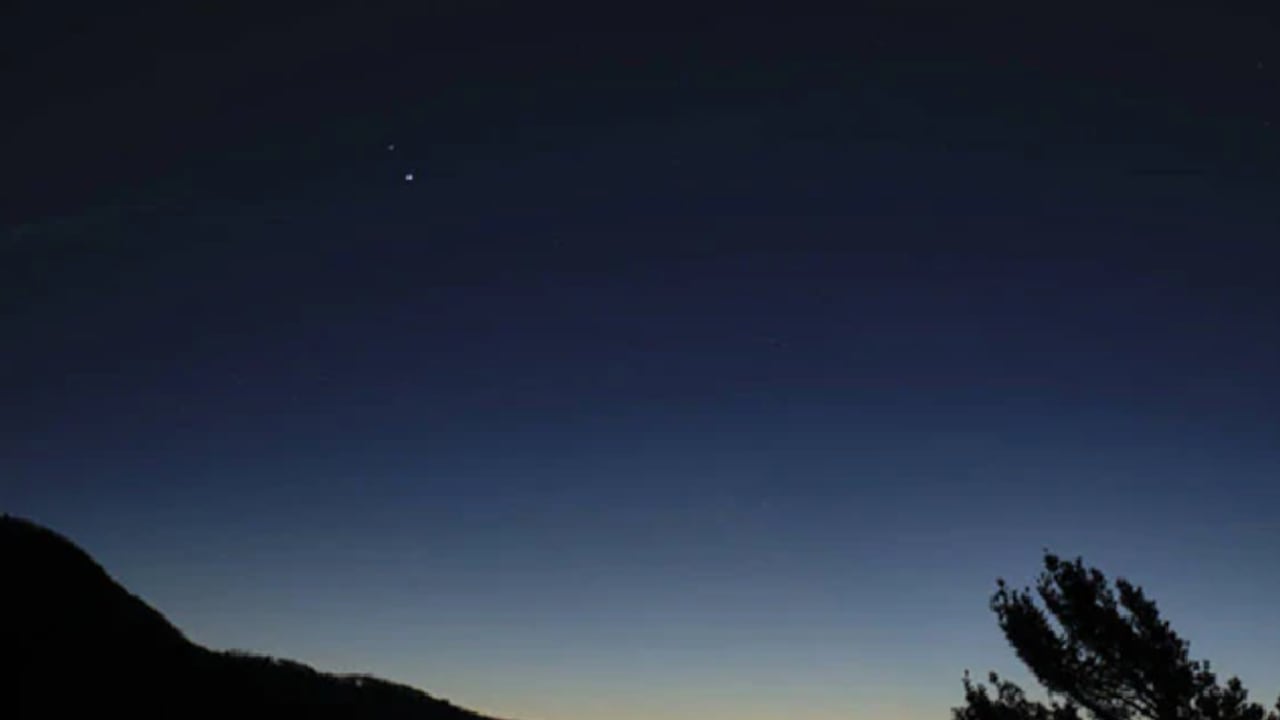 Conjunción entre Júpiter y Saturno