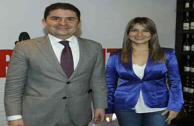 Luis Felipe Henao y Vicky Dávila.
