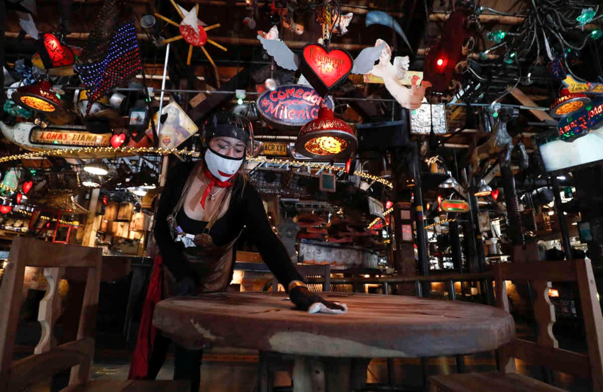 El restaurante, como parte de las medidas de prevención, no puede sobrepasar el aforo máximo del 25 por ciento de ocupación. Foto: Guillermo Torres/SEMANA