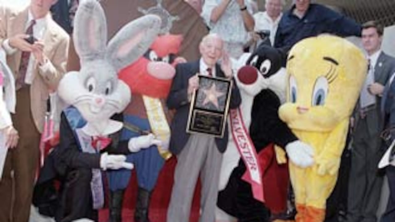 Freleng creó para los Looney Tunes de la Warner Brothers a Sam Bigotes, el gato Silvestre y el cerdito Porky; además, rediseñó a Piolín y a Speedy Gonzales