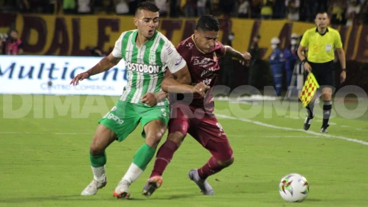 Daniel Cataño disputando la final de la Liga Betplay 2022 I.