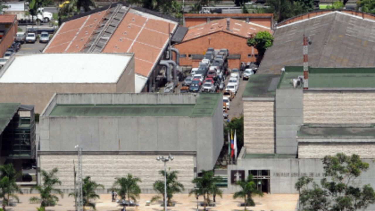 El pasado 6 de marzo el fiscal 33 especializado de Medellín concluyó que las empresas bananeras se vieron obligadas a pagar porque estaban siendo extorsionadas por los grupos paramilitares.