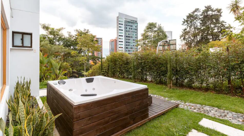 Los lujos de Pichi en Medellín.