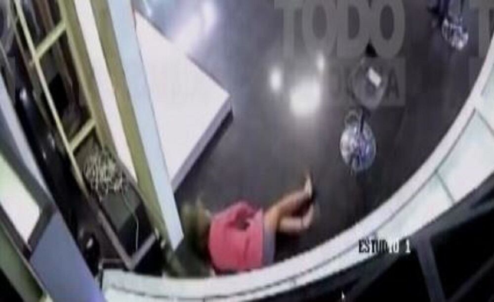 Así fue el susto que vivió Elianis Garrido al aire