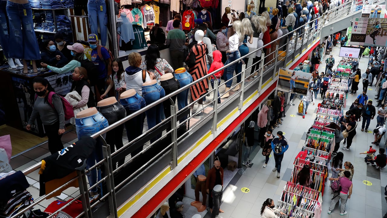 San Victorino es uno de los sectores de comercio más concurridos en la capital.