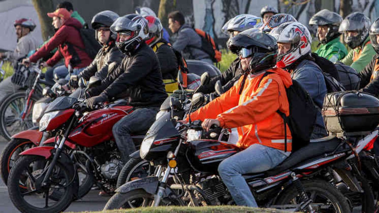 La Andi asegura que el impuesto a las motos puede representarle a muchos colombianos hasta en medio salario mínimo.