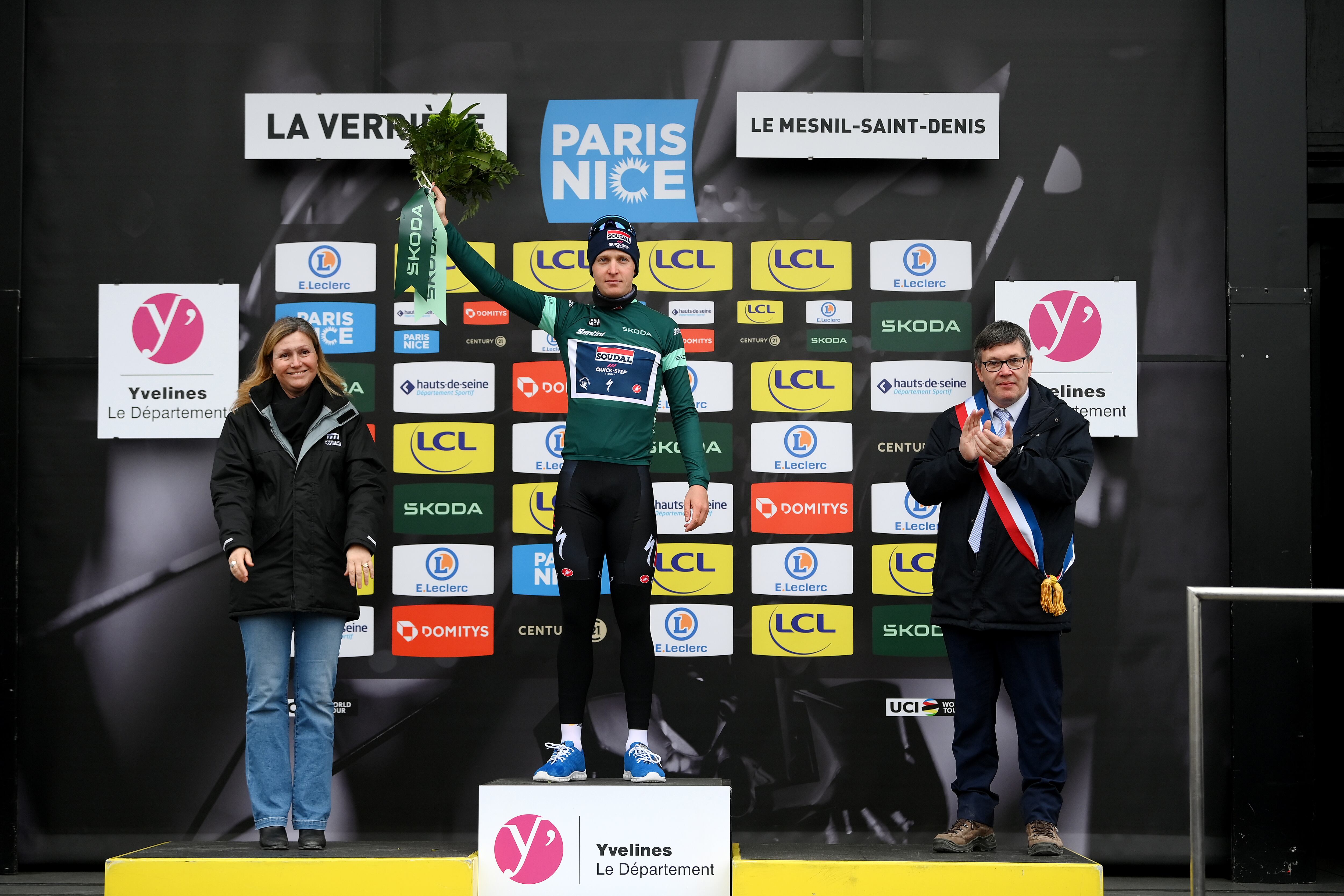 El belga Tim Merlier del Soudal Quick-Step se quedó con el srpint final.