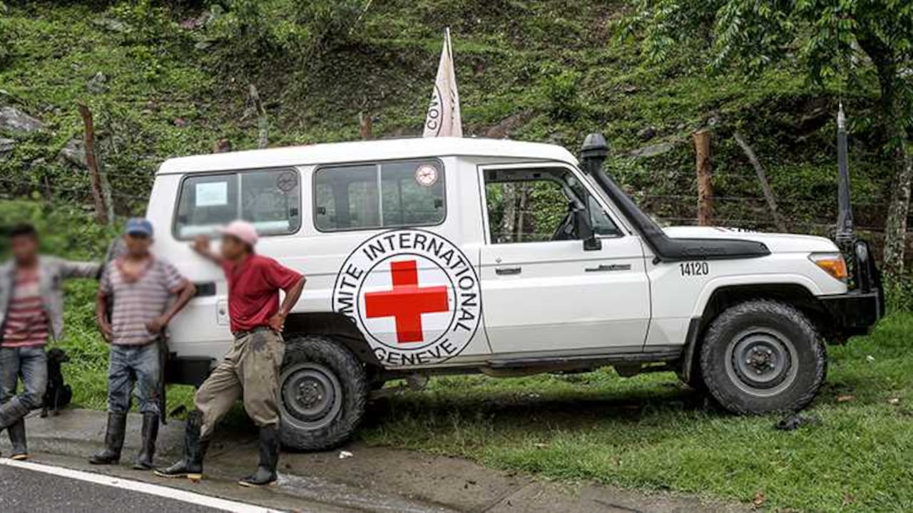 El uniformado, que resultó herido en un ataque armado, perdió su pierna por las demoras en la atención médica y traslado de urgencia.