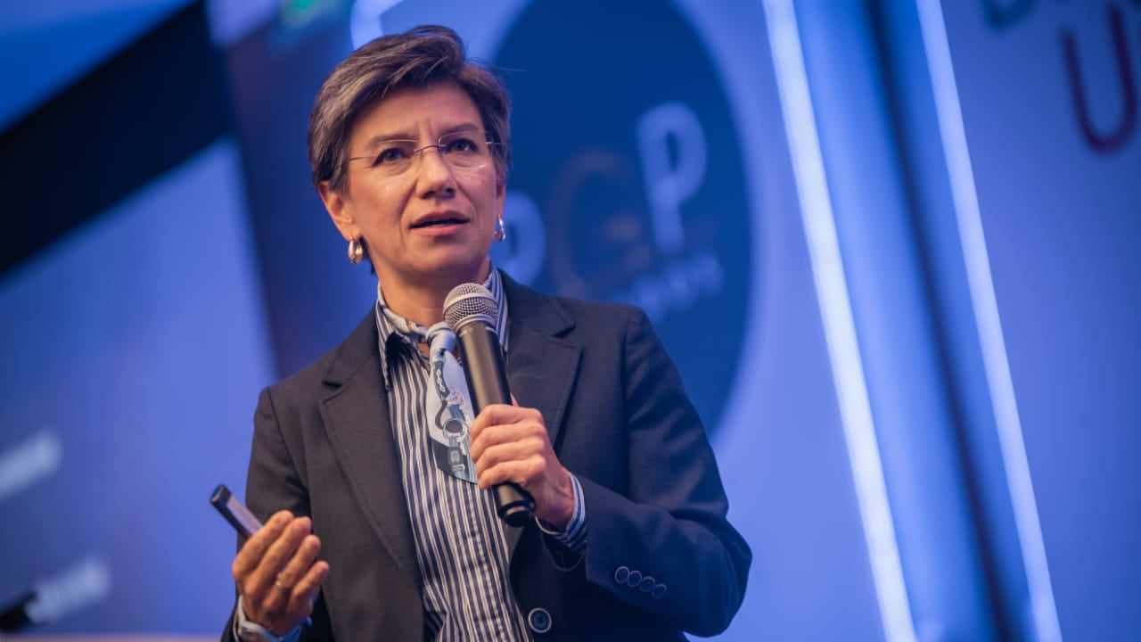 Alcaldesa de Bogotá, Claudia López, asegura que la idea es no dejar desprotegida a las familias de menos ingresos.