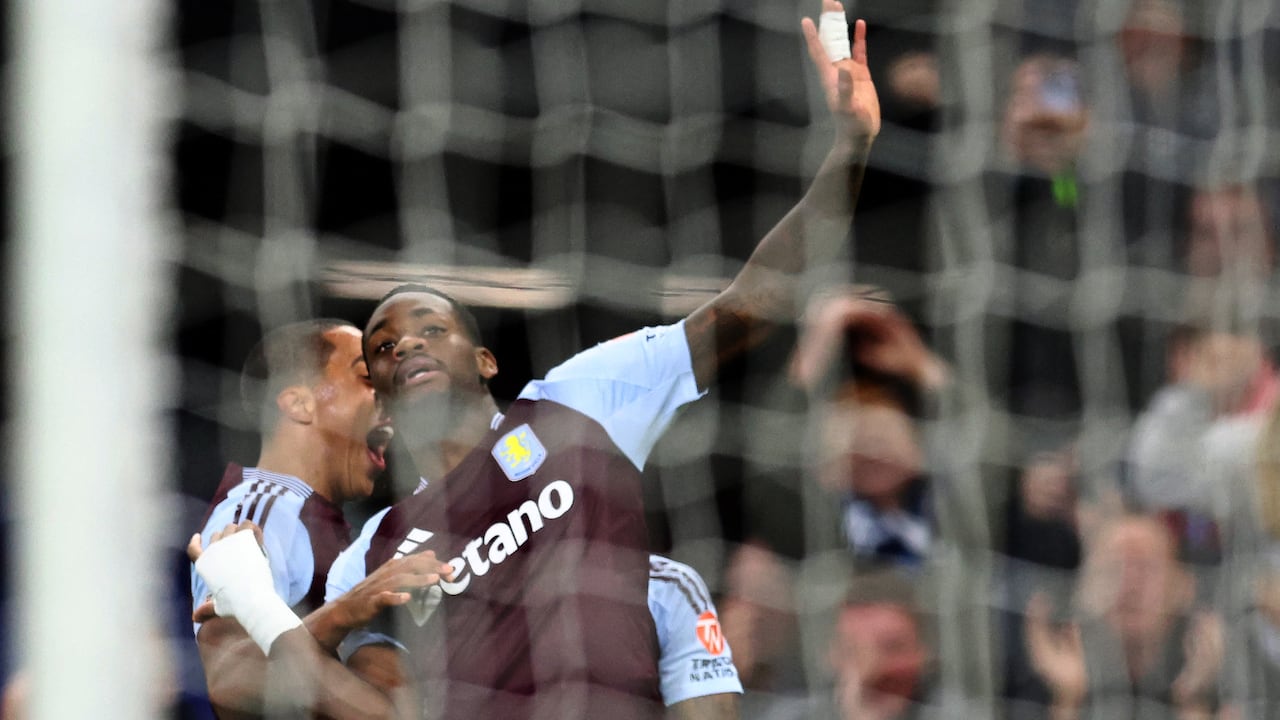 Jhon Durán, delantero del Aston Villa