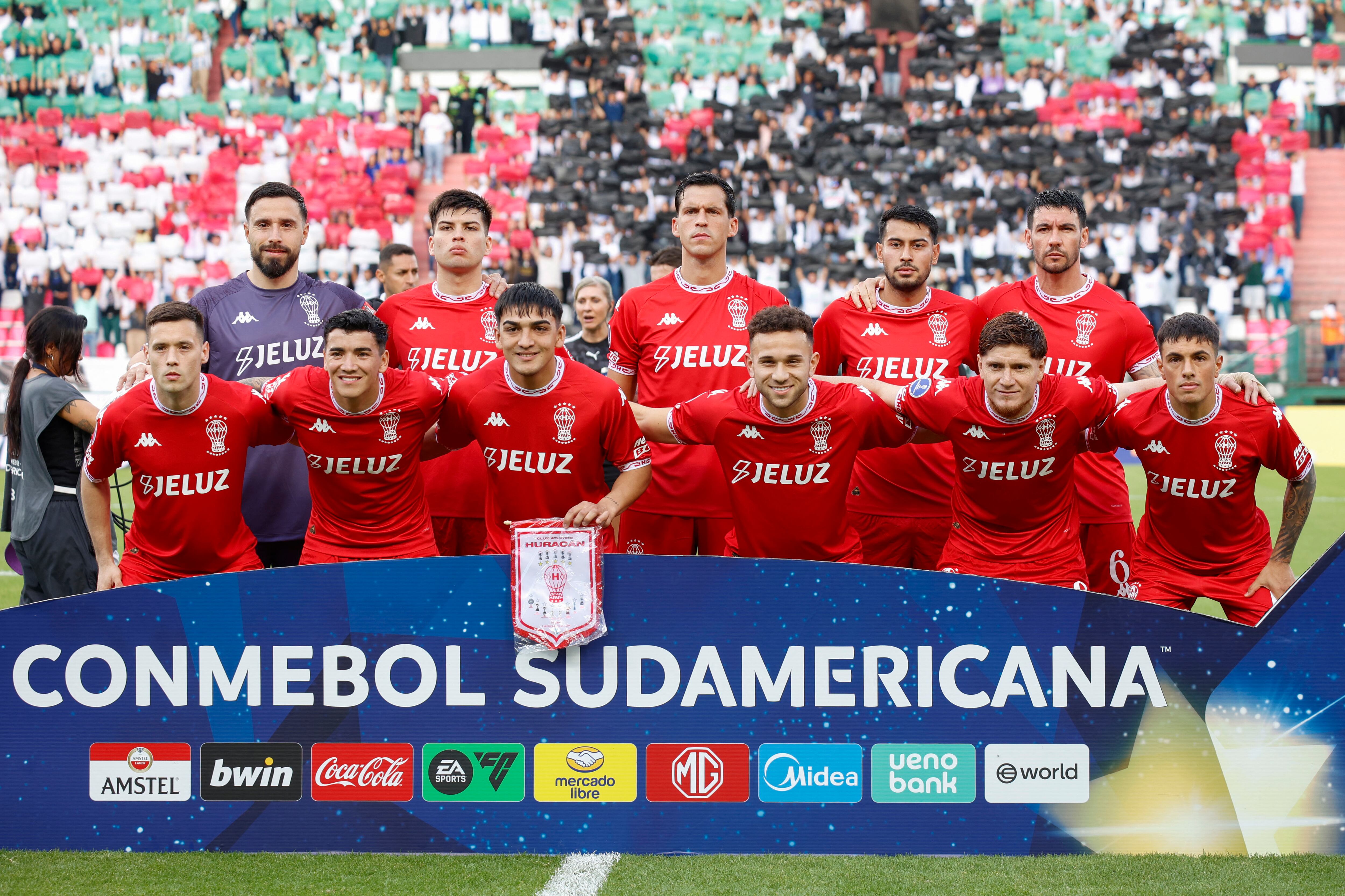 Huracán quiere remontarle el partido a Once Caldas, por Sudamericana, en casa.