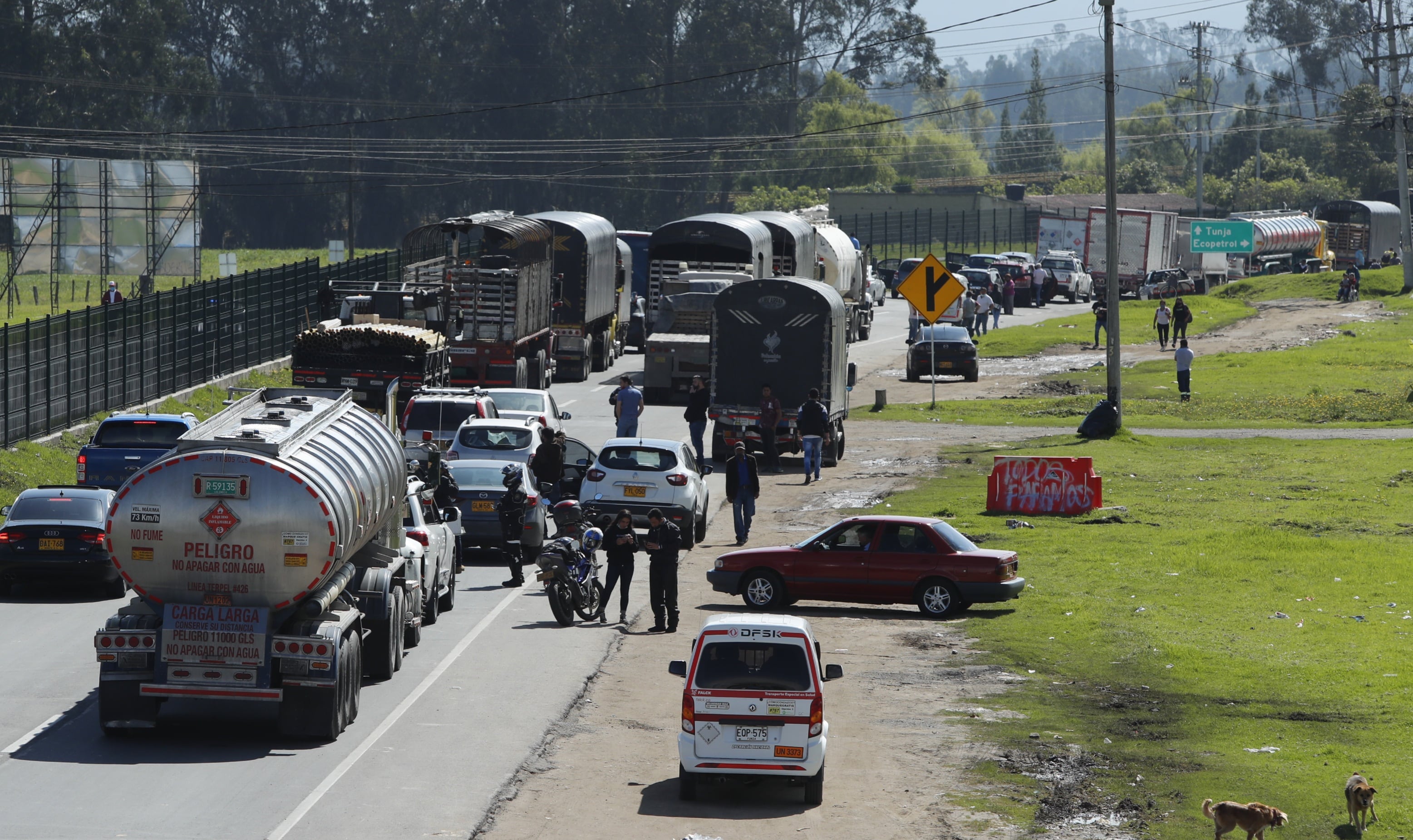 Paro Nacional bloqueos en vías de Cundinamarca Tocancipa