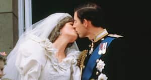 La boda de Carlos y Diana, en 1981, se volvió un melodrama que hizo de los Windsor la comidilla del mundo.