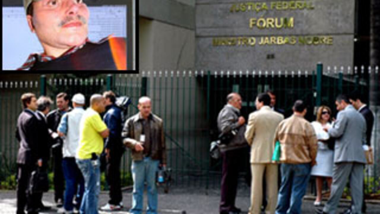 Las audiencias que comenzaron este miércoles en el sexto juzgado criminal de Sao Paulo, especializado en el crimen organizado y en lavado de activos, copan la atención de los medios de comunicación de Brasil.