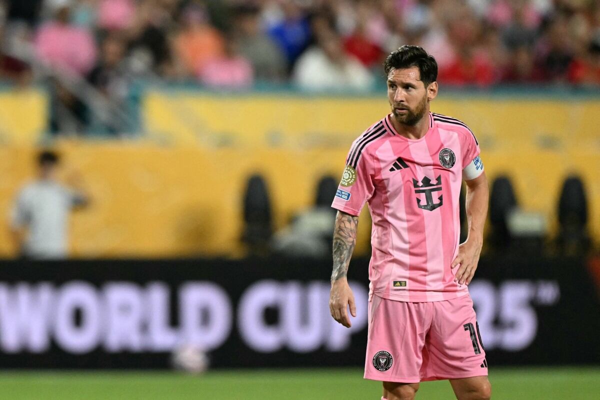 Fin del primer partido debut del Mundial de Clubes.