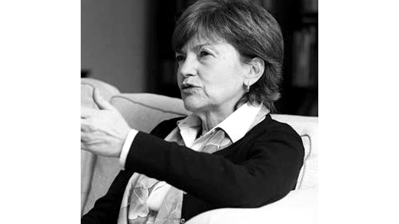 Patricia Pinzón de Lewin, destacada politóloga e historiadora colombiana.