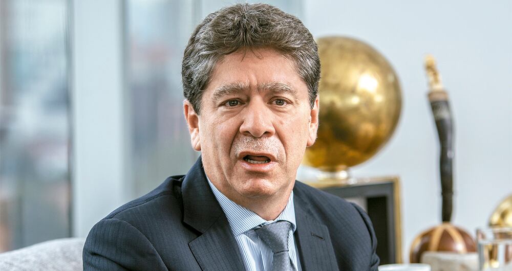 bruce mac master Presidente de la Andi