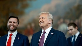 JD Vance y Donald Trump.