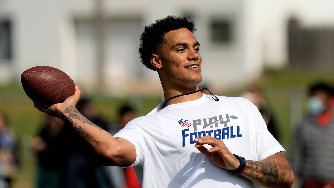 Christian González fue elegido en el turno 17 del draft.