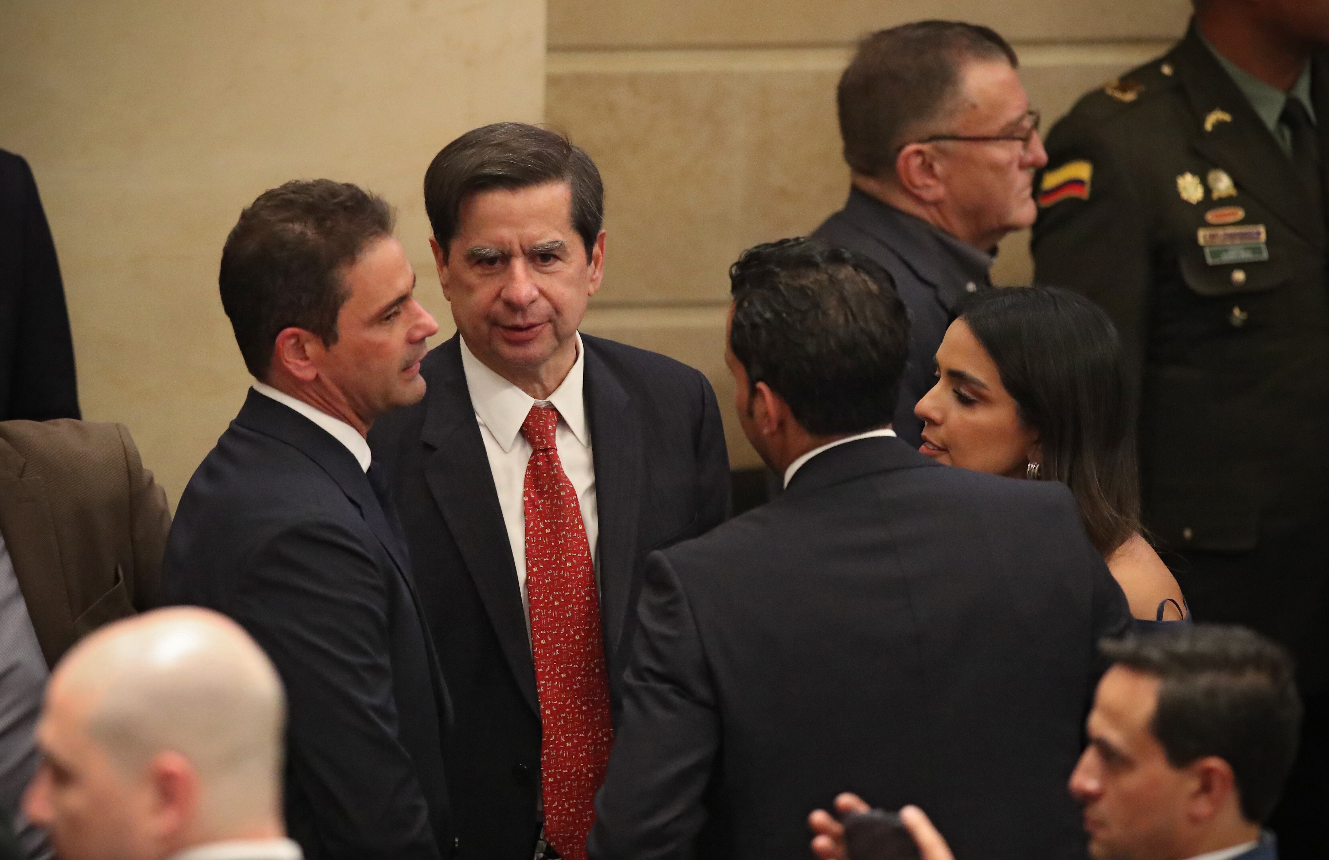Ministro del Interior Juan Fernando Cristo y el Representante Alfredo Ape Cuello
Cámara de Representantes  tercer periodo legislativo
Bogota 20 de julio del 2024
Foto Guillermo Torres Reina / Semana