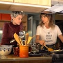 Ana y Janis entablan una relación única.