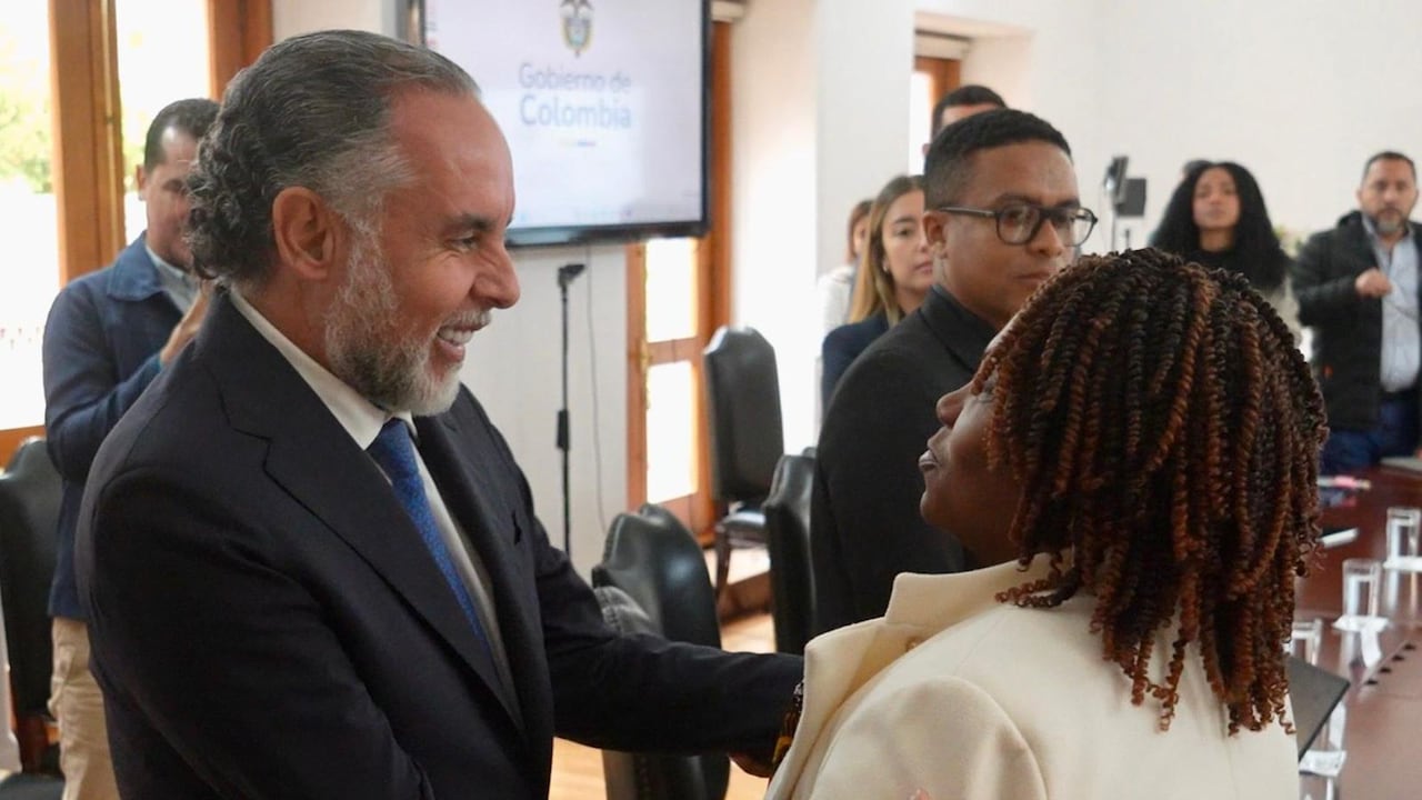 Armando Benedetti y Francia Márquez, reunidos en la Vicepresidencia.